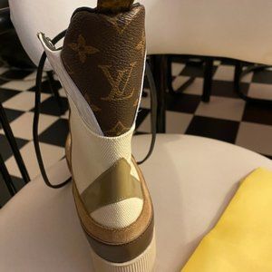 Louis Vuitton Desert Platform Boots